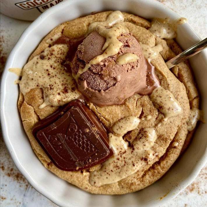 Iced Oatmeal Mugcake with Chocolate Peanut Butter Ice Cream & Awake Chocolate